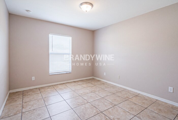 Building Photo - 424 Candler Ave