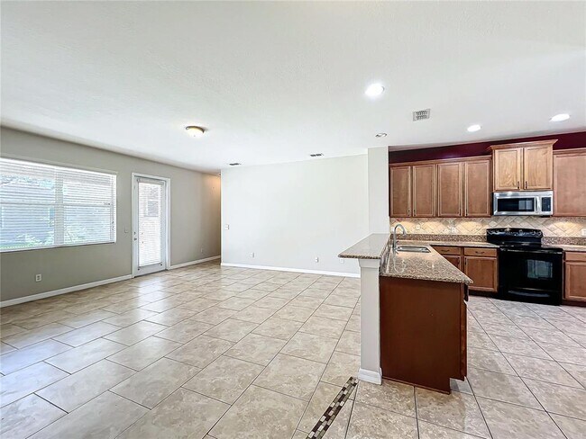 Building Photo - 605 Parker Lee Loop