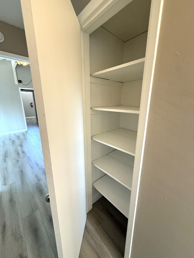 Building Photo - 4250 Kansas Ave