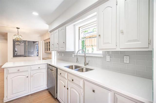 Building Photo - 10538 Barrywood Dr