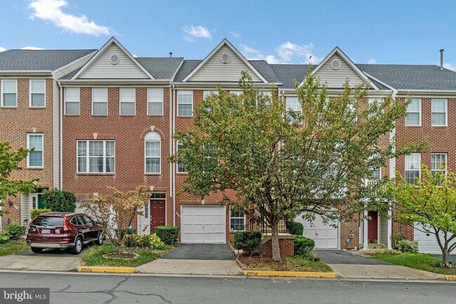 Building Photo - 2504 Woodrow Wilson Dr