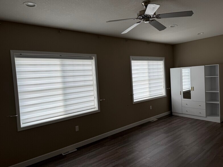 Building Photo - 3037 Bluestem Trl