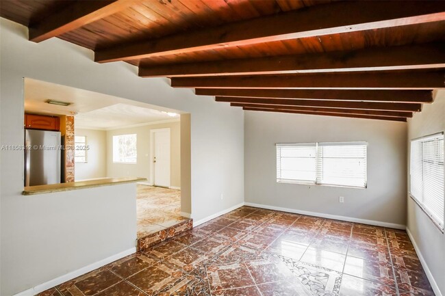 Building Photo - 1326 NW 72nd St