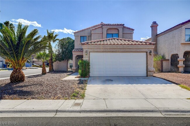 Primary Photo - 3928 N Cobble Creek Ct
