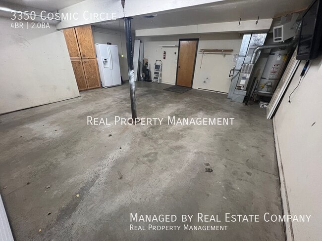 Building Photo - 3350 Cosmic Cir