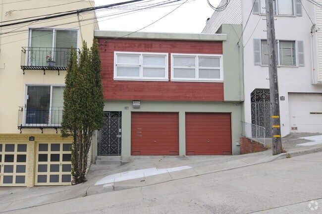 Primary Photo - 1728 Funston Ave