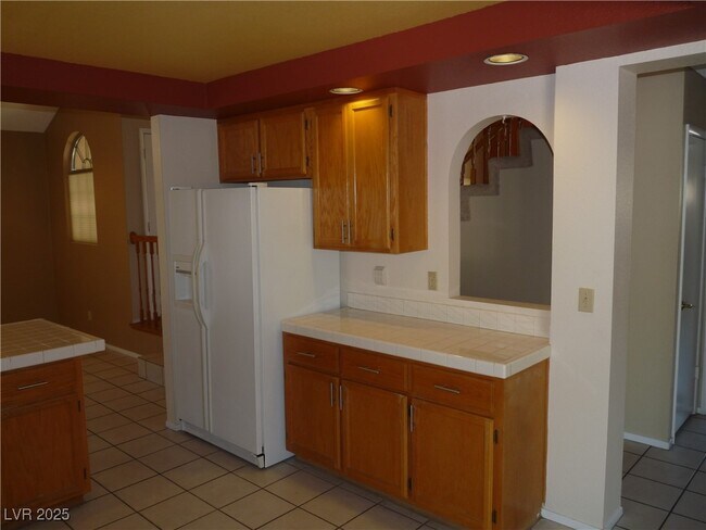Building Photo - 912 Crowfoot