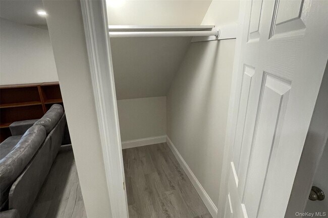 Building Photo - 17 Cobbler Ln