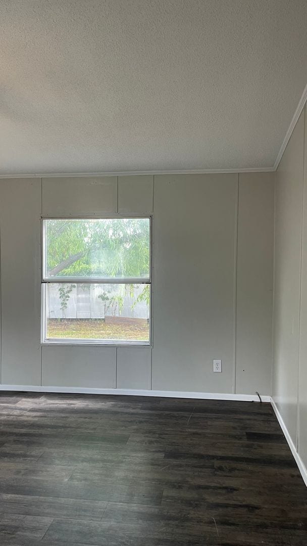 Building Photo - 3 Bed, 2 Bath Mobile Home! HUD ACCEPTED!