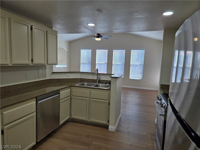 Building Photo - 9975 Peace Way
