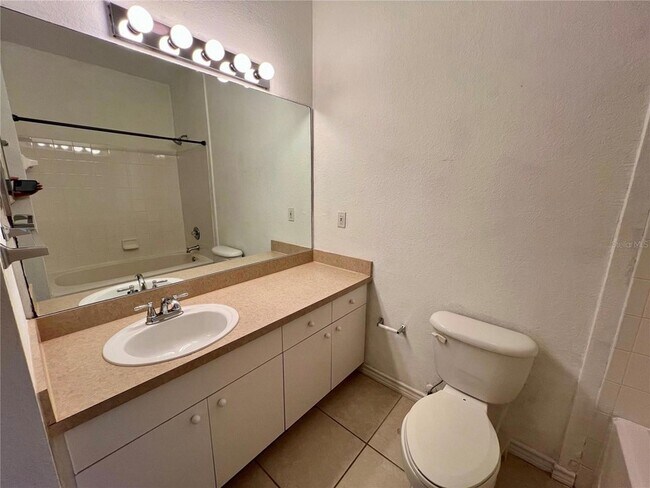 Building Photo - 4333 Bayside Village Dr