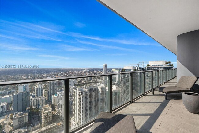 Building Photo - 1000 Brickell Plaza