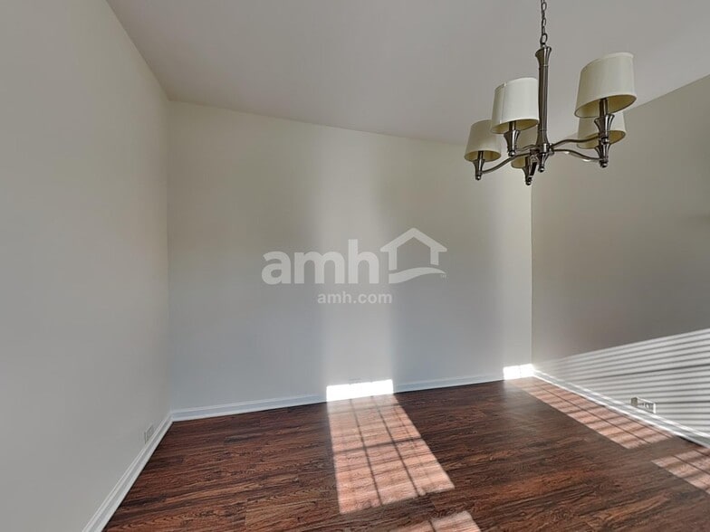 Building Photo - 5045 Prosperity Ridge Rd