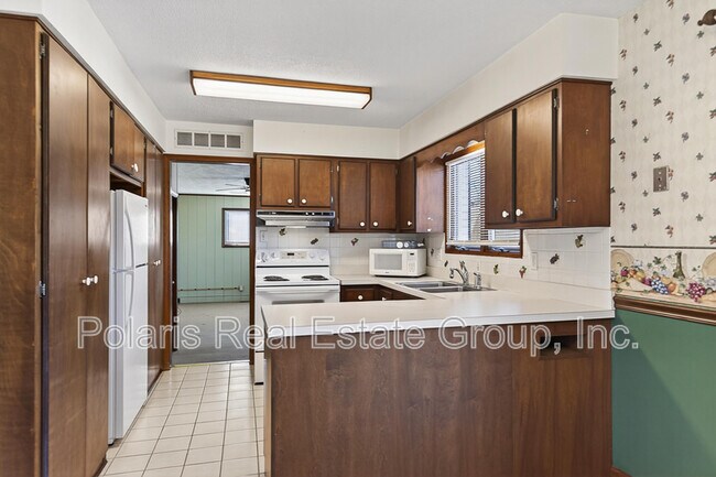 Building Photo - 4646 Susy Ln