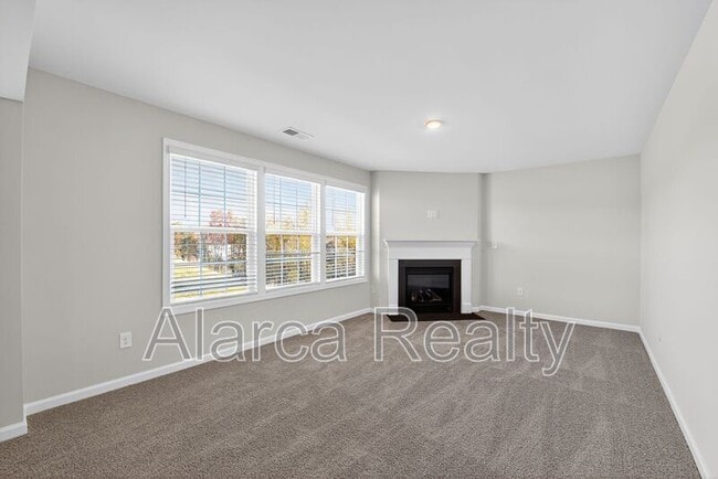 Building Photo - 7172 Sylvan Retreat Dr