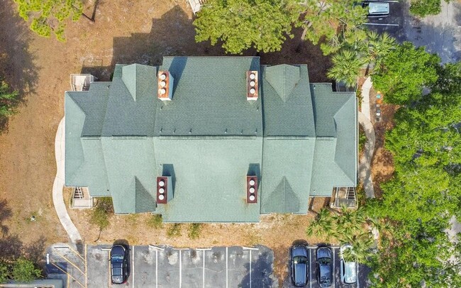 Building Photo - 5986 Westgate Dr