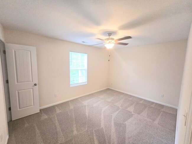Building Photo - 4228 Cardinal Ln