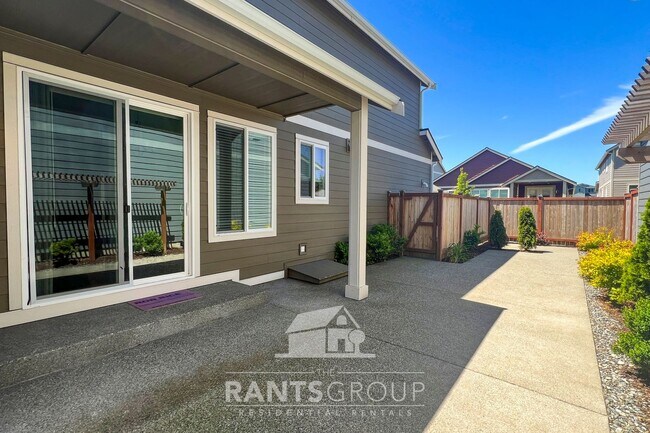 Building Photo - Beautiful Home in Newer Subdivision! Easy freeway access!