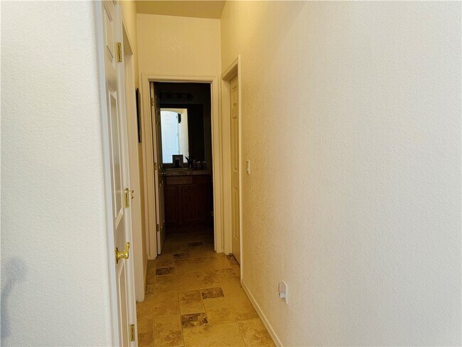 Building Photo - 5264 Antelope Dr