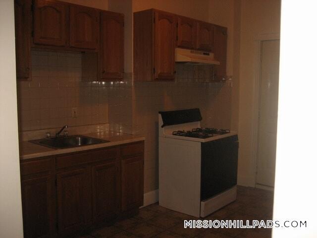 Building Photo - 1953 Columbus Ave