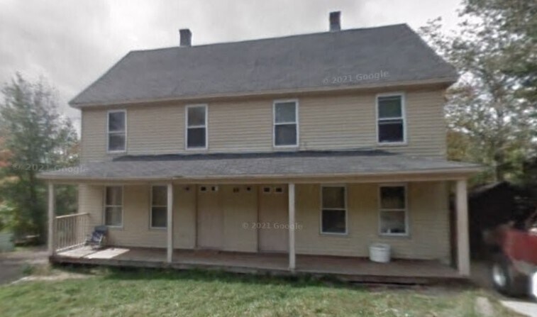 Building Photo - 84 Monadnock St