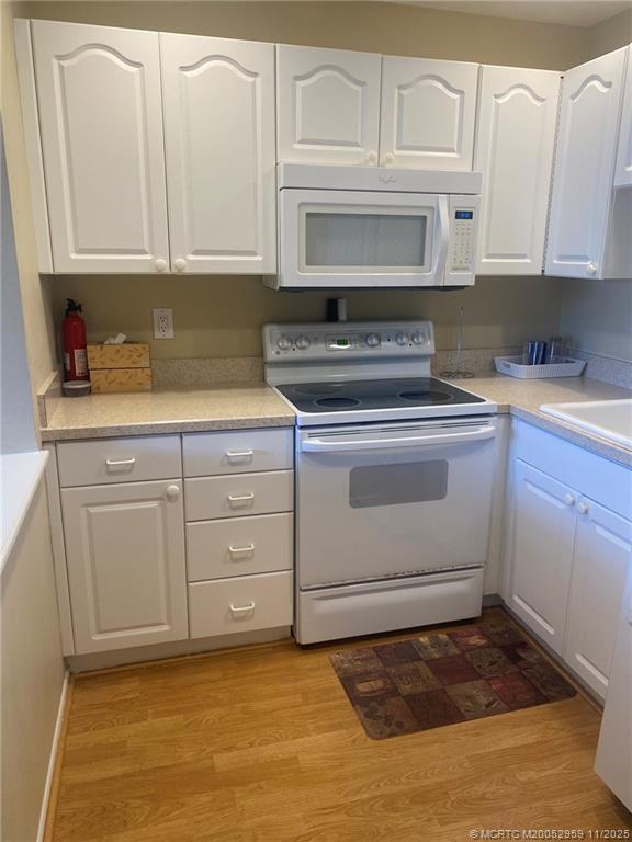 Building Photo - 2929 SE Ocean Blvd