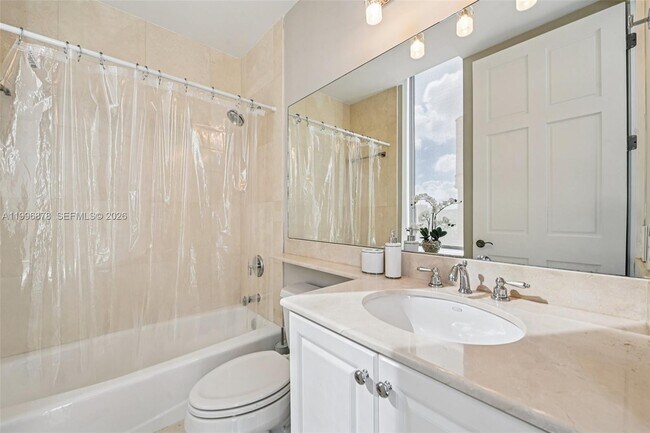 Building Photo - 626 Coral Wy