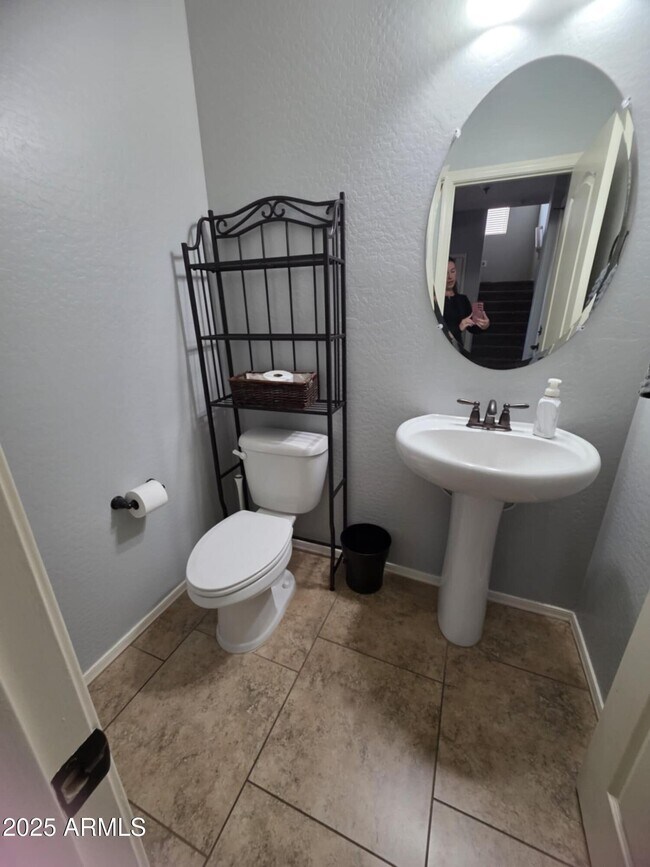 Building Photo - 17859 W Westpark Blvd