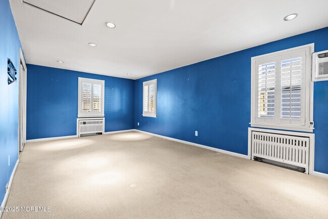 Building Photo - 608 Corlies Ave