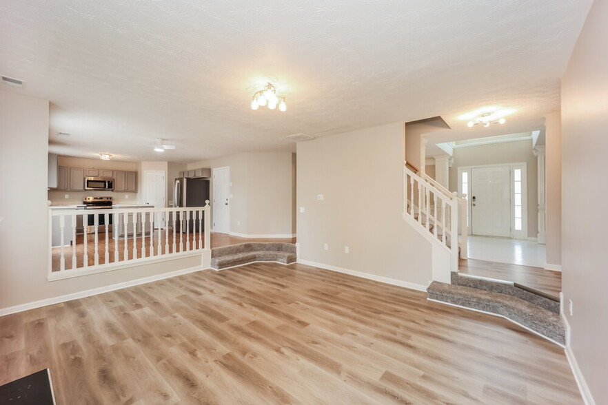 Building Photo - 2503 Sonoma Valley