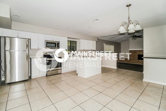 Building Photo - 4 Bedroom Pet-Friendly Home in Orlando, FL...