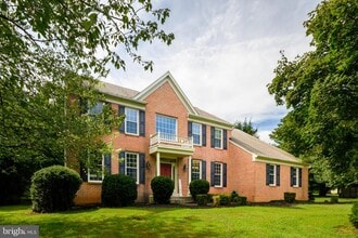 Building Photo - 4512 Rutherford Way