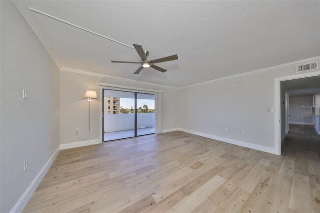 Building Photo - 4141 Bayshore Blvd