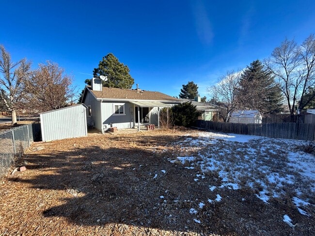 Building Photo - townhome