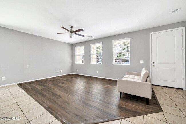 Building Photo - 7770 W Alvarado Rd