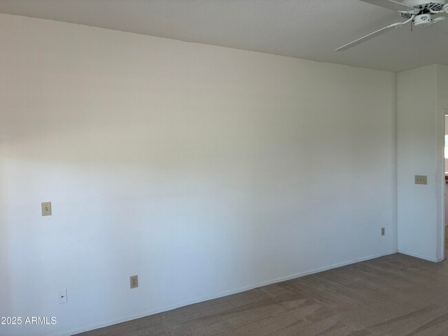Building Photo - 7891 E Desert Cove Ave