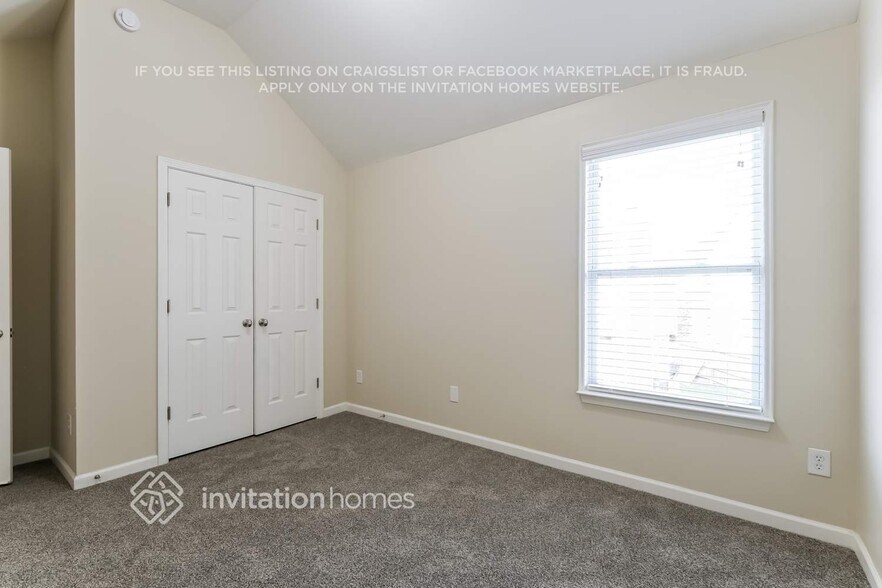 Building Photo - 4015 Pointe Vecchio Cir