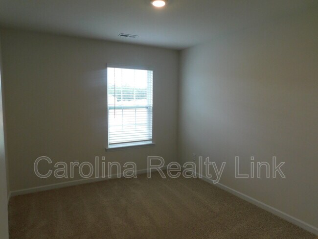Building Photo - 3059 Green Apple Dr