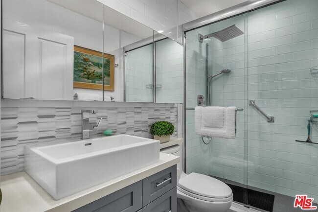 Building Photo - 11740 Sunset Blvd