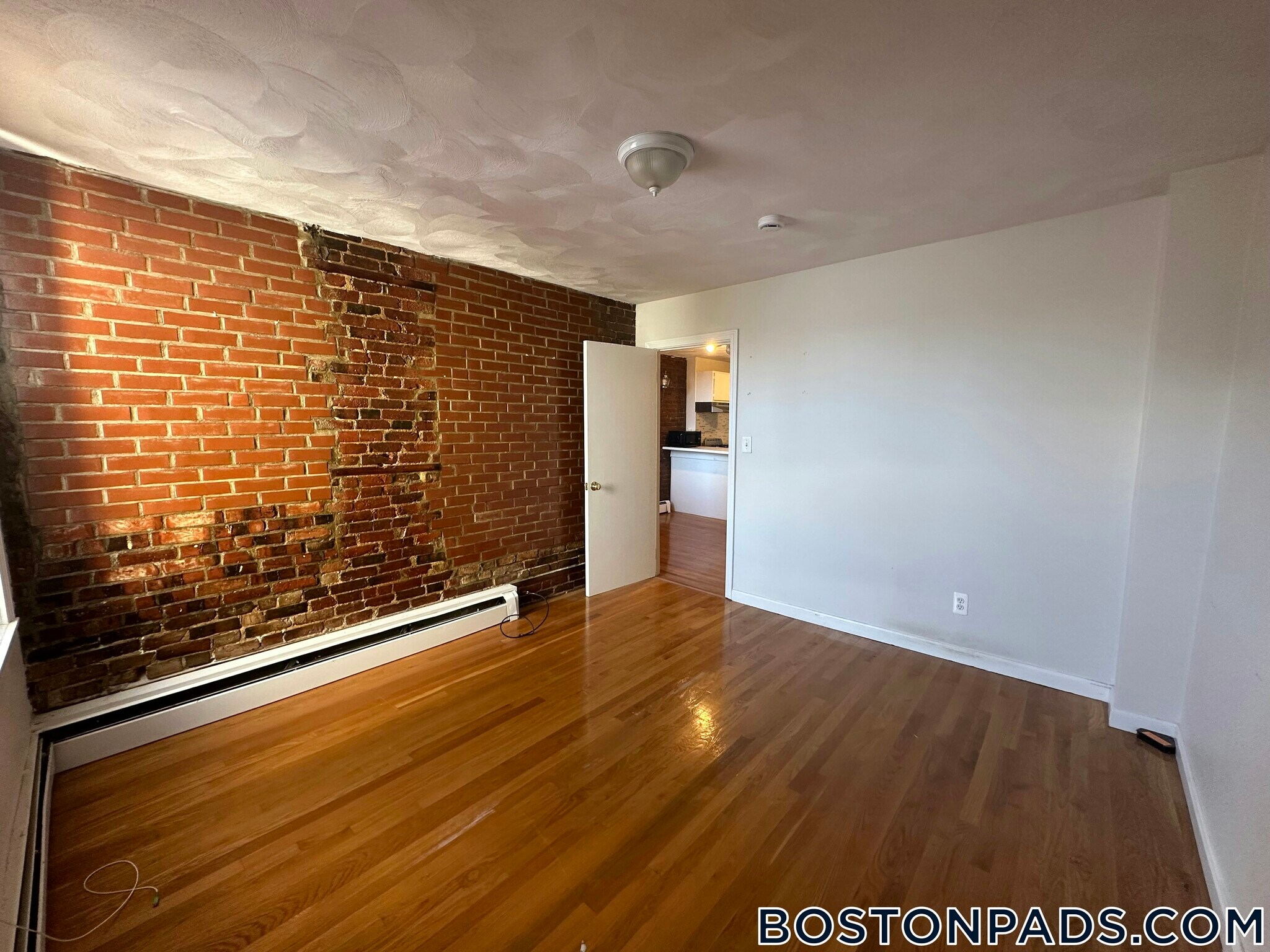 Building Photo - 145 Princeton St