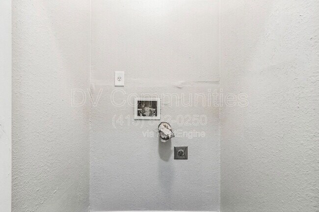 Building Photo - 2817 Windsor Forrest Ct