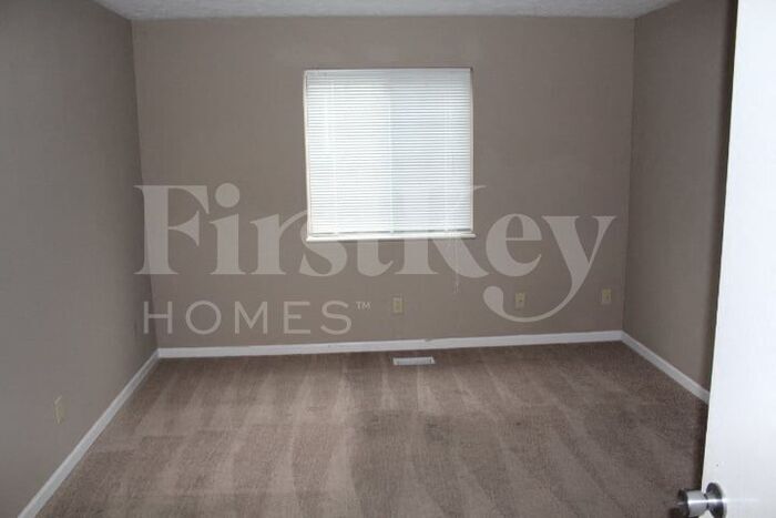 Building Photo - 2923 Grassy Creek Dr