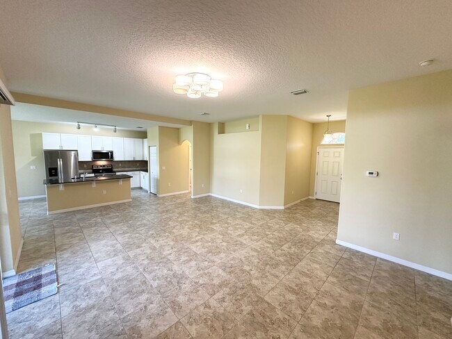 Building Photo - 6 Prince Eric Ln