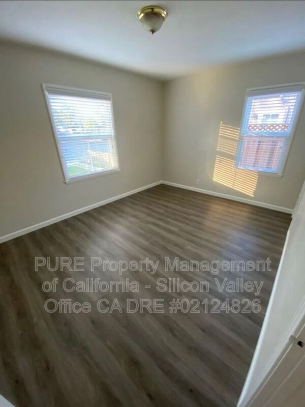 Building Photo - 164 N Murphy Ave