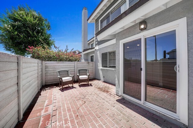 Building Photo - 73 Summerstone