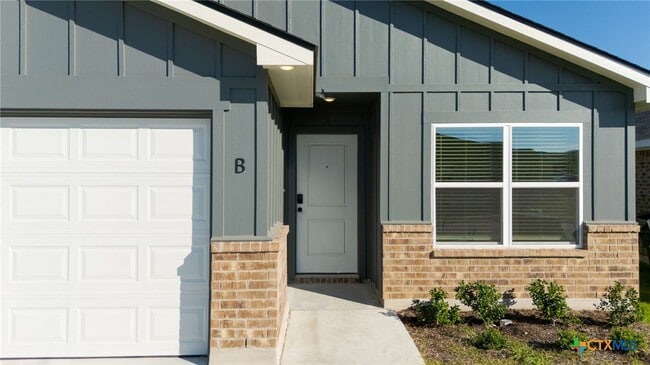 Building Photo - 1259 Concord Dr