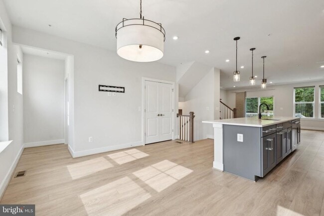 Building Photo - 3034 Declan Way