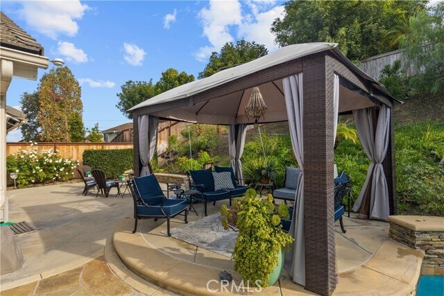 Building Photo - 25662 Cresta Loma