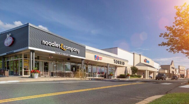 Building Photo - 13058 Autumn Woods Way