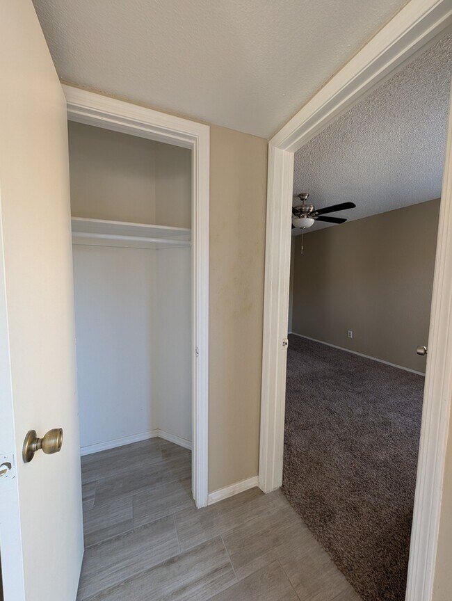 Building Photo - Remodeled Glendale Home With Garage